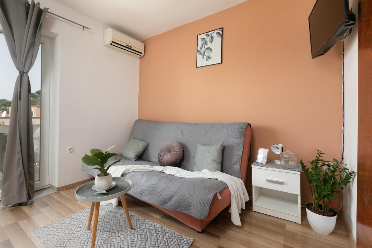 Apartma Sea View M