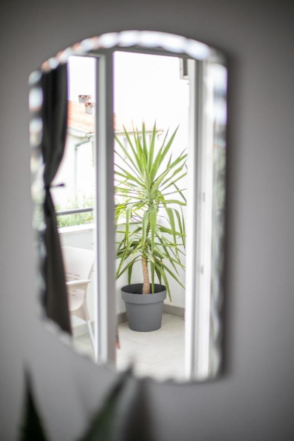 Sea View M Apartma