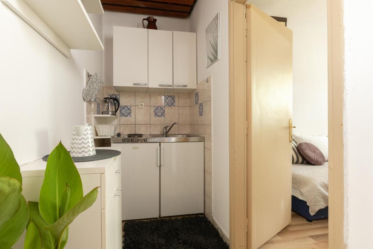 Sea View M Apartma