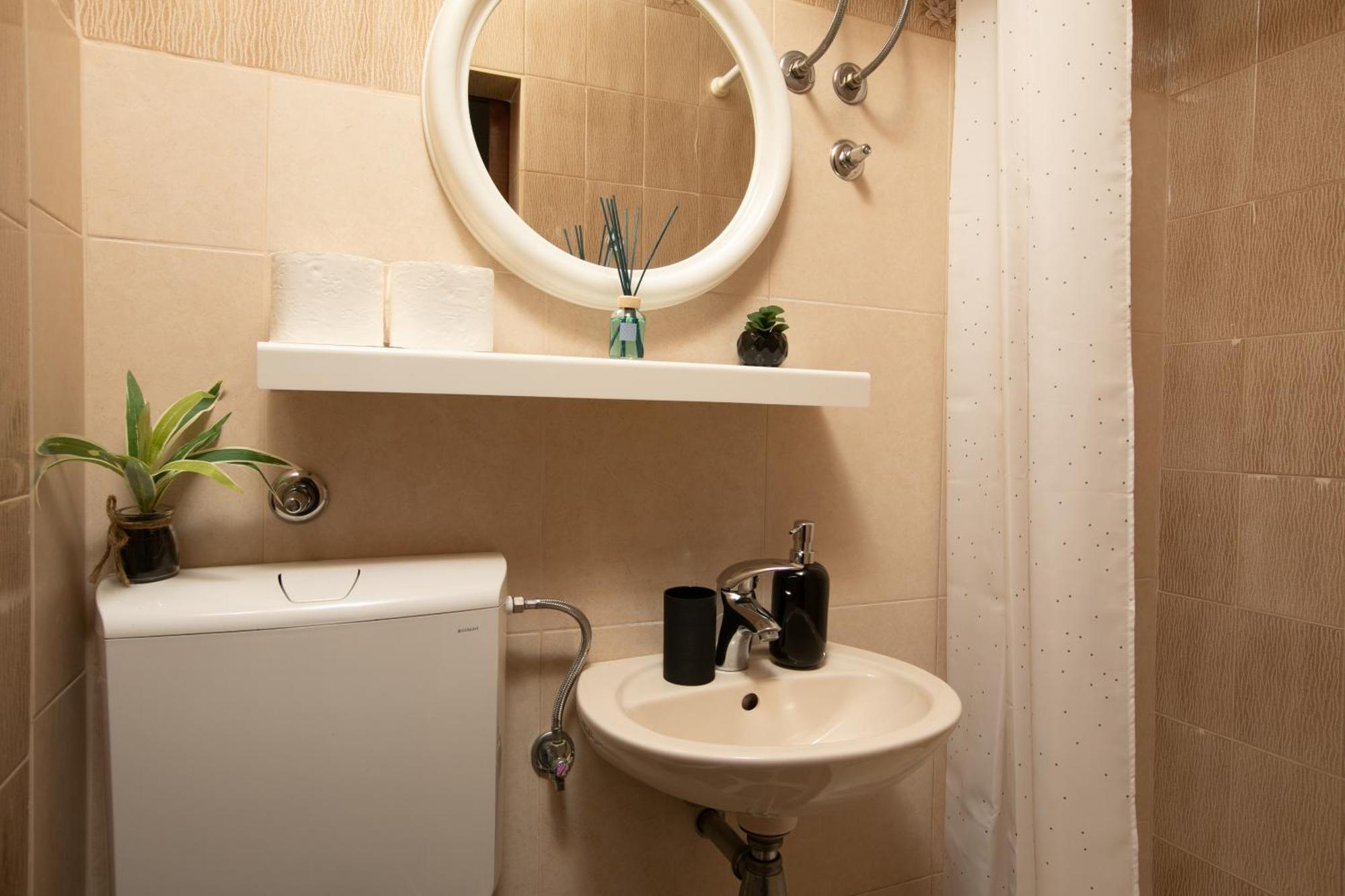 Sea View M Apartma *