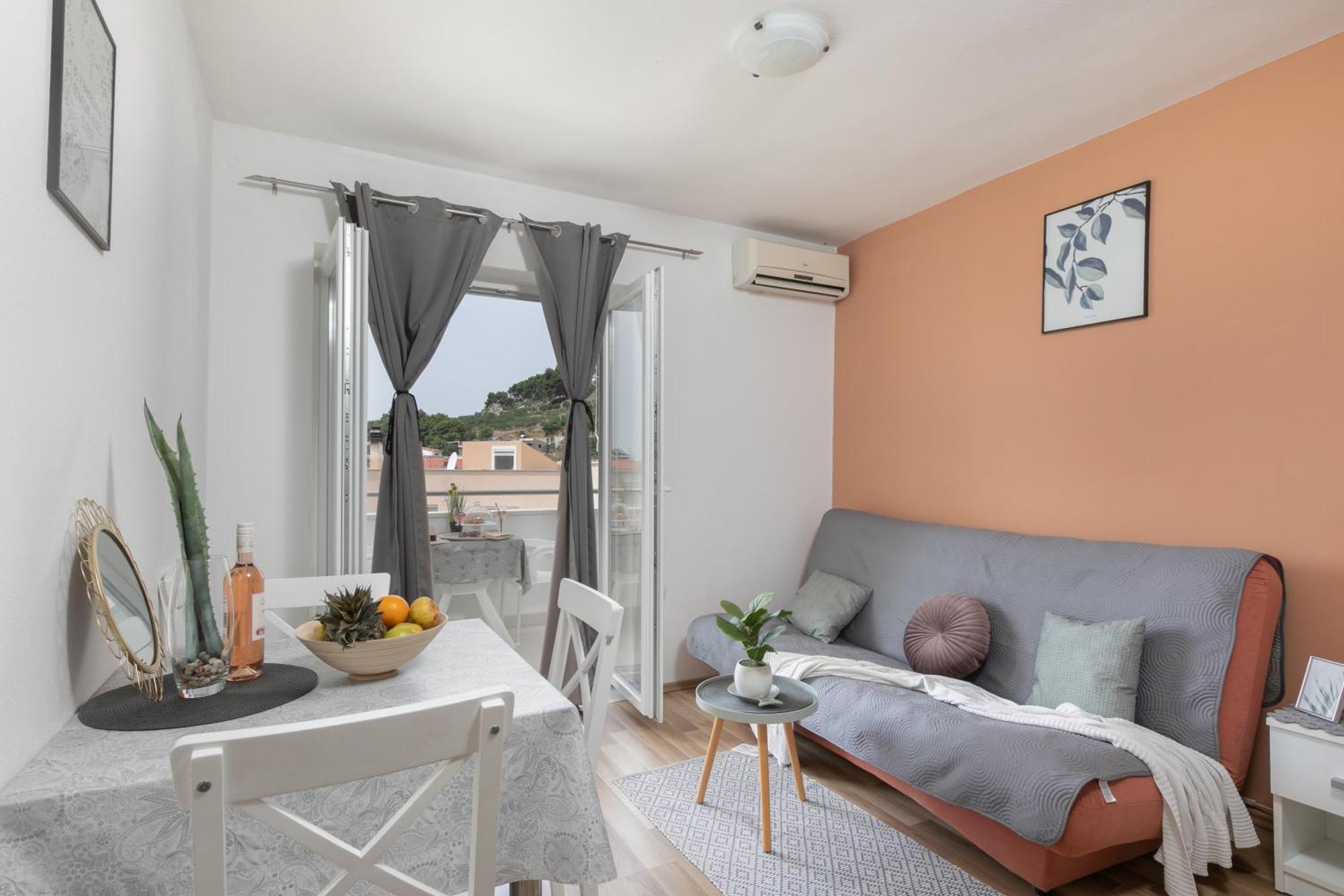 Sea View M Apartment Podgora